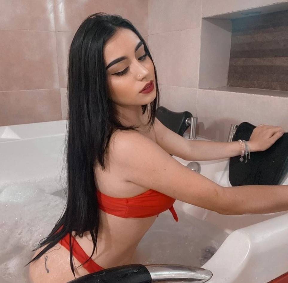 Küçükçekmece Escort Bayan Nezle Kalbinizi Kanatlandıracak Bir Deneyim